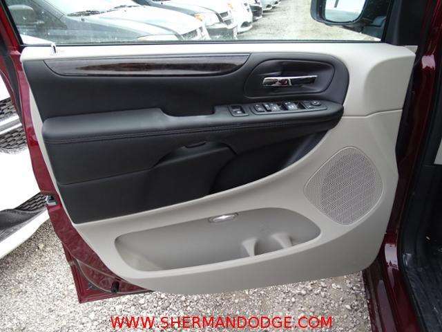 2017 Dodge Grand Caravan SE 4dr Mini-Van